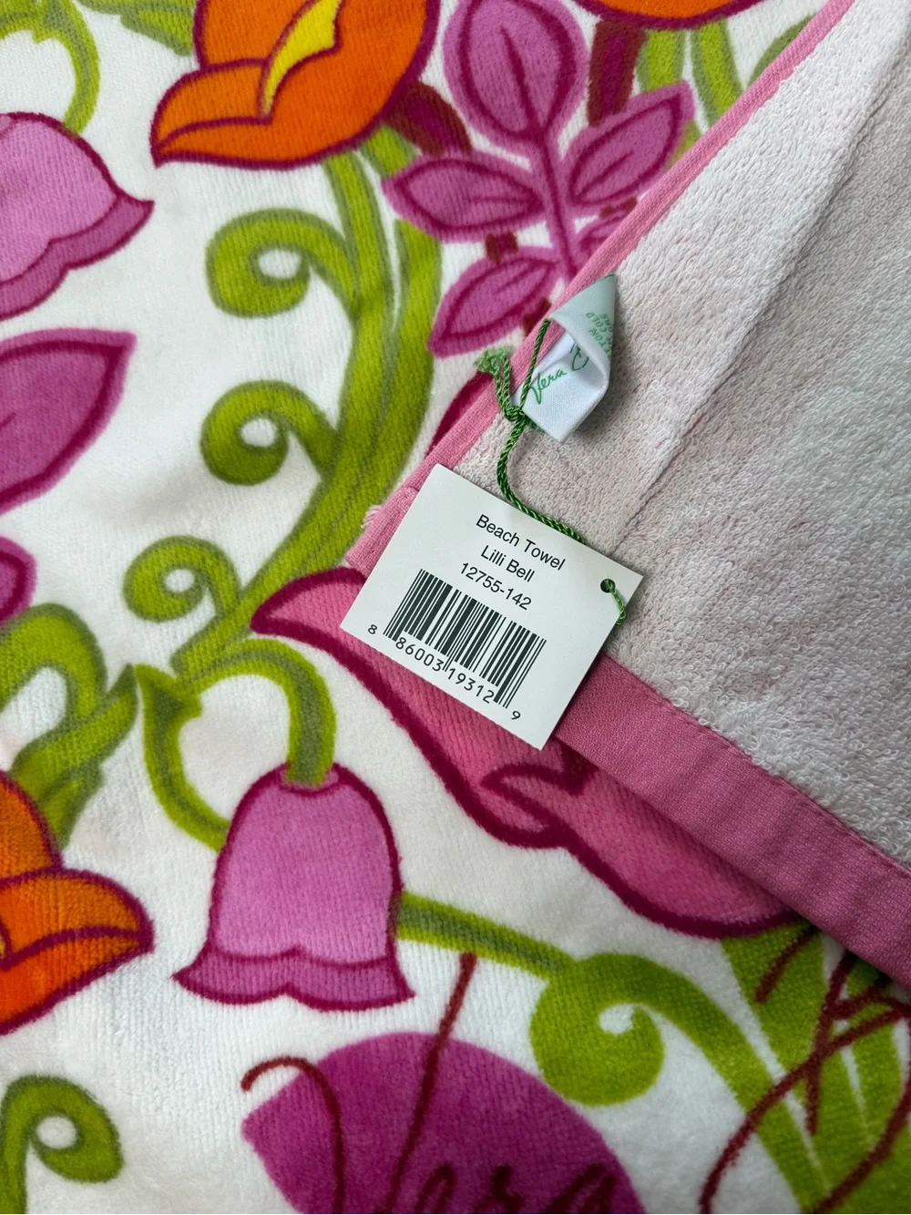NWT Vera Bradley Lilli Bell Beach Towel RETIRED PATTERN